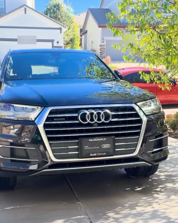 The same Audi Q7, washed and dry